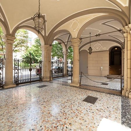 Relstay - S. Ambrogio - Charming And Modern 1Br Мілан Екстер'єр фото